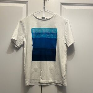 Hugo Boss Men's Tee in White with Blue Graphic